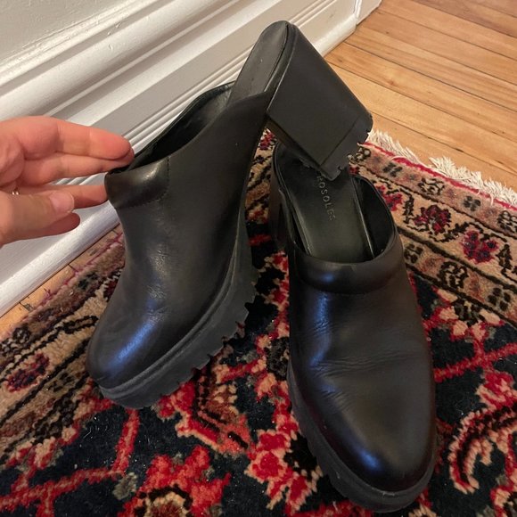 Aerosoles Emon Platform Clog - Picture 1 of 4